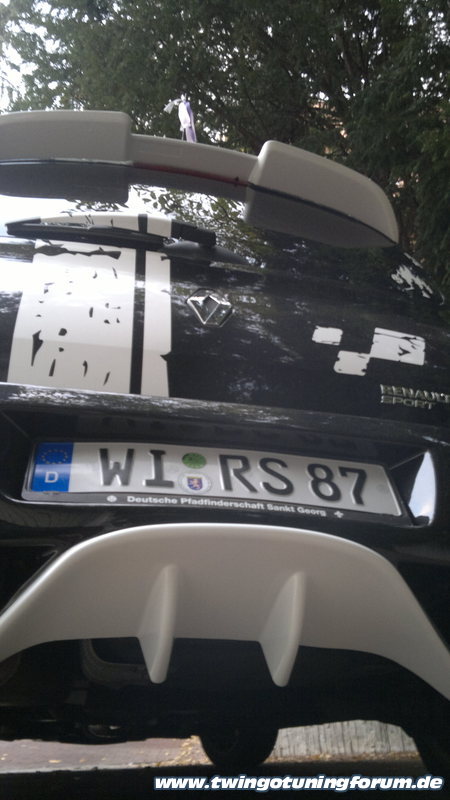 [Bild: twingo-25204338-QcE.jpg]