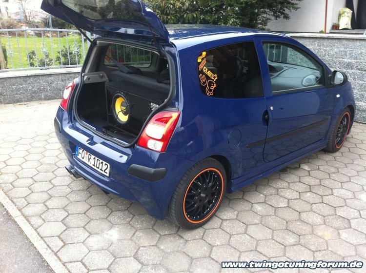 [Bild: twingo-04183433-WoU.jpg]