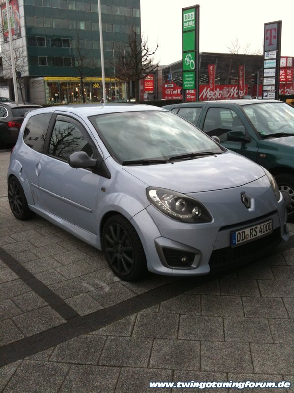 [Bild: twingo-07083647-dTF.jpg]