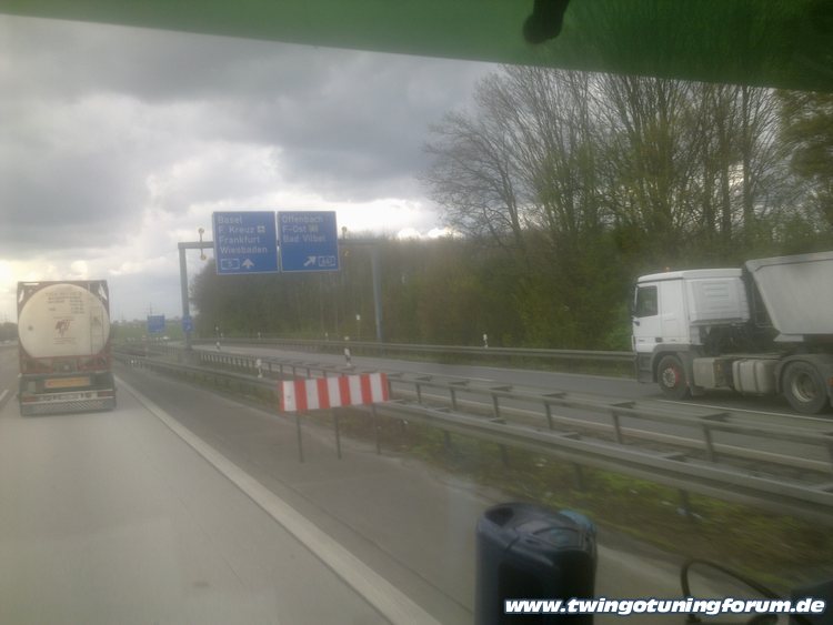 [Bild: twingo-12114656-pqH.jpg]
