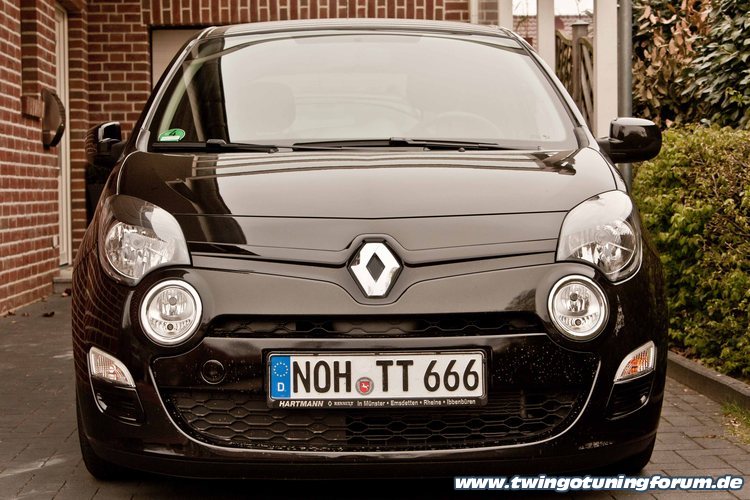 [Bild: twingo-13104045-O6q.jpg]