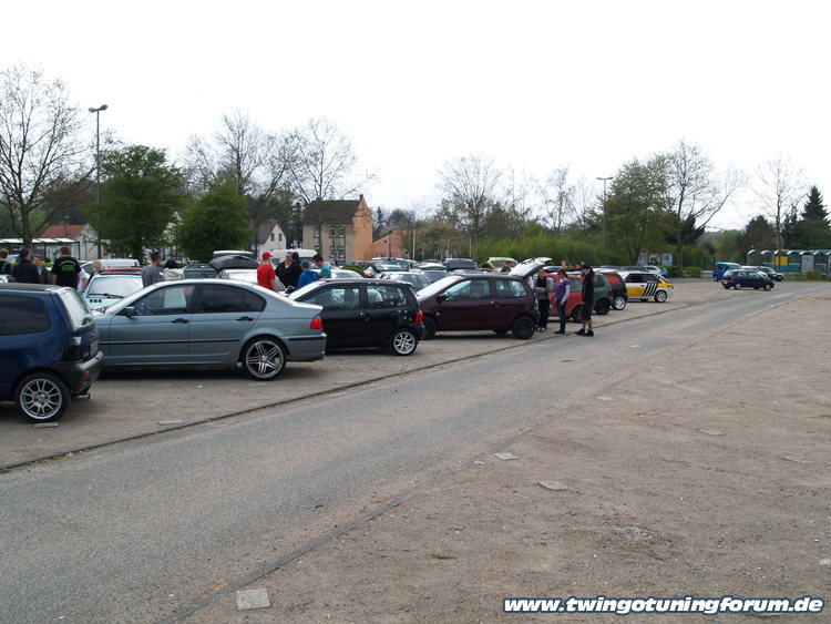 [Bild: twingo-15174919-YCl.jpg]