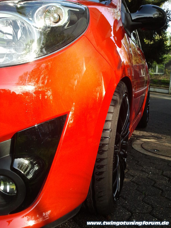 [Bild: twingo-28190756-kHe.jpg]