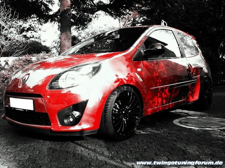 [Bild: twingo-28191117-HYX.jpg]