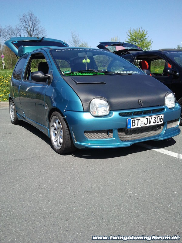 [Bild: twingo-29224405-pII.jpg]