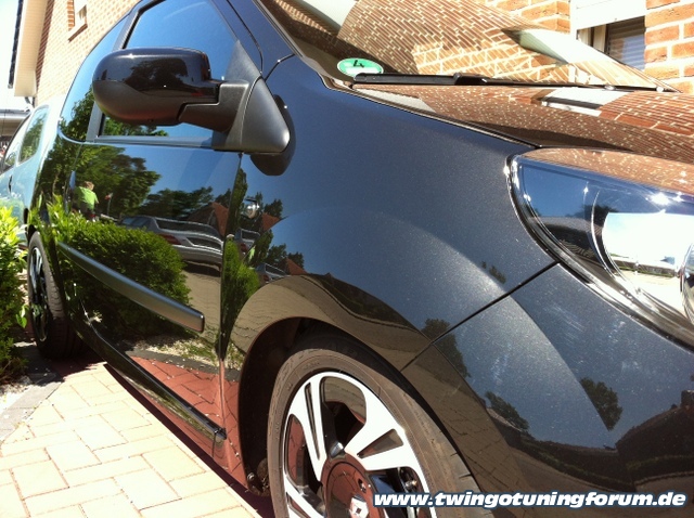 [Bild: twingo-26102817-7it.jpg]