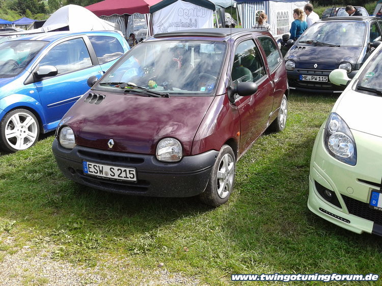 [Bild: twingo-22131117-5EM.jpg]