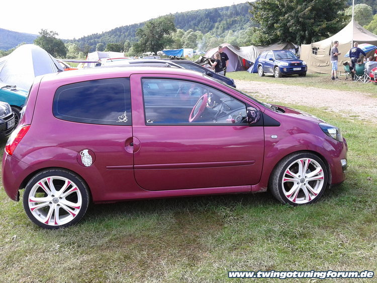 [Bild: twingo-22132013-lL2.jpg]