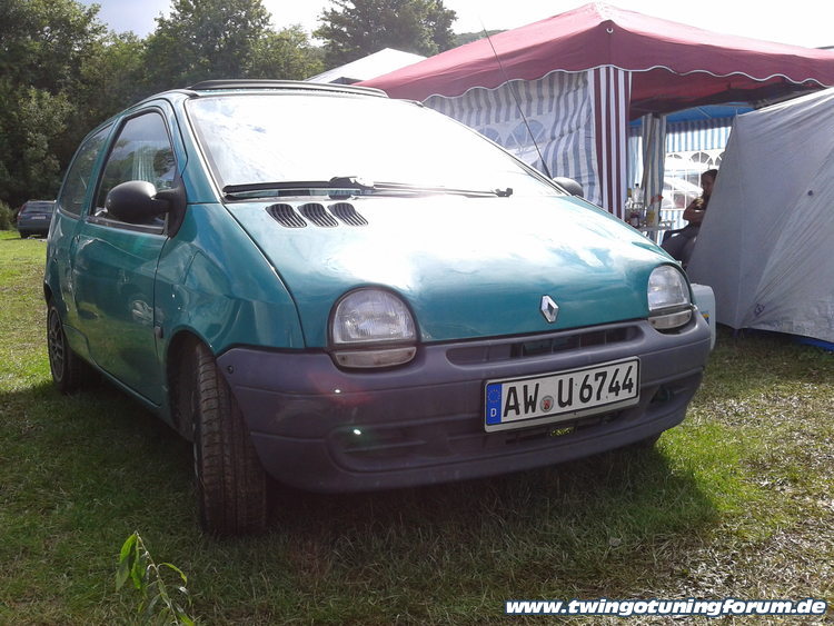 [Bild: twingo-22132319-Dpa.jpg]