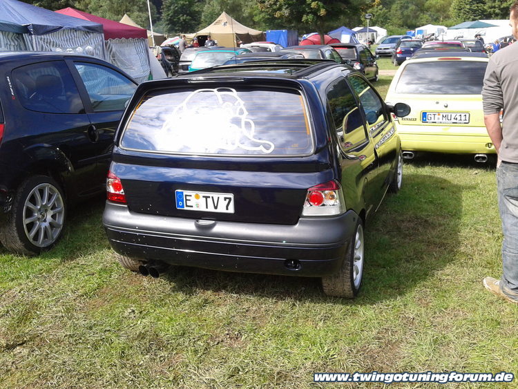 [Bild: twingo-22132838-k1c.jpg]