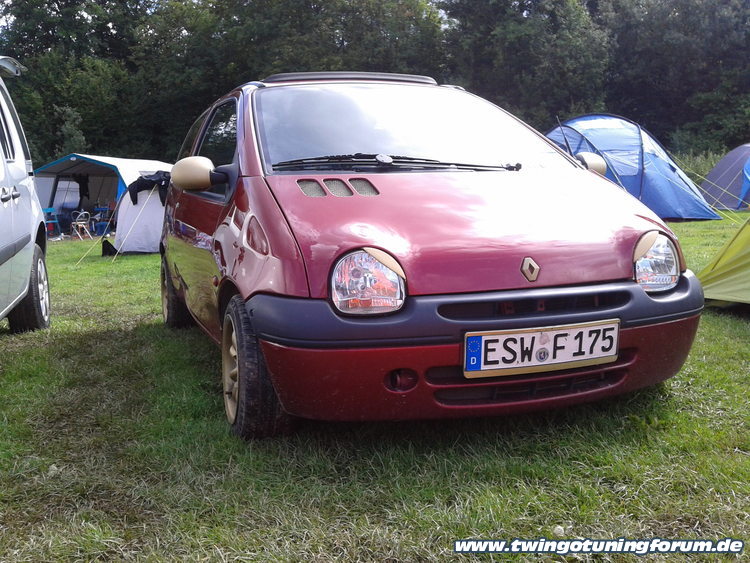 [Bild: twingo-22133539-M7s.jpg]