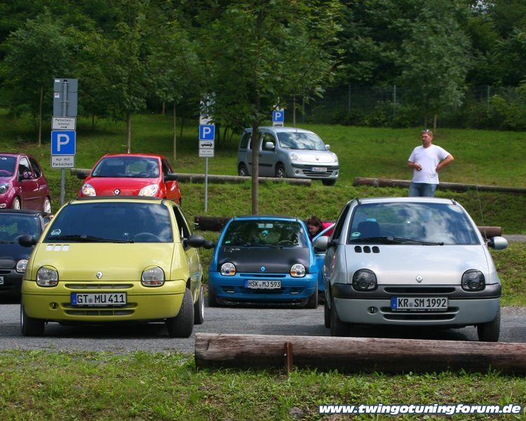 [Bild: twingo-22210552-kx9.jpg]