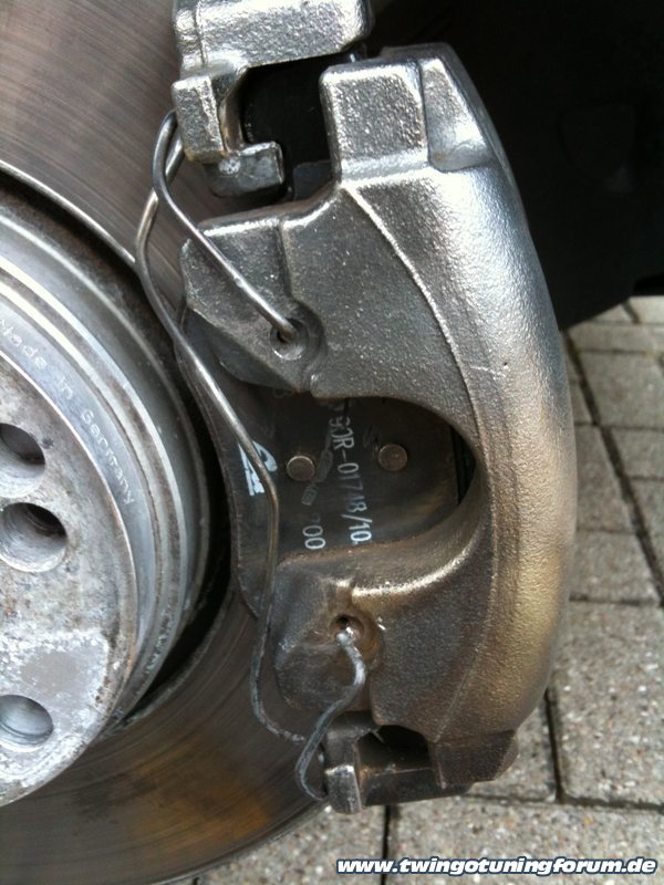 [Bild: twingo-18152606-4TJ.jpg]