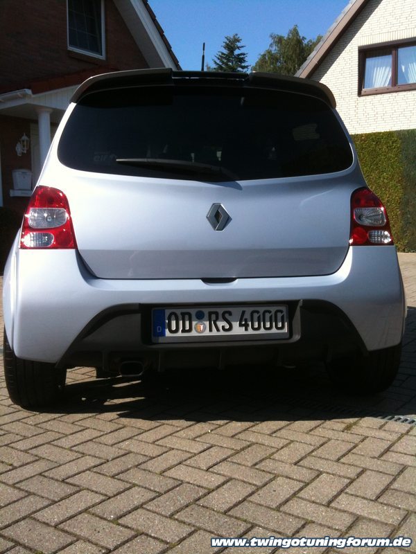 [Bild: twingo-09133932-T9p.jpg]