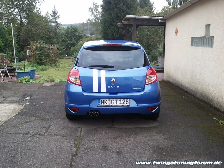 [Bild: twingo-13155401-YLQ.jpg]