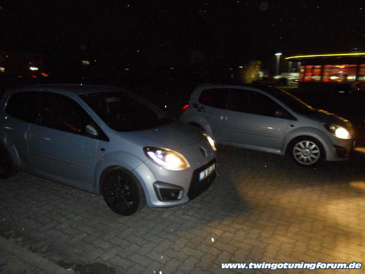 [Bild: twingo-30215606-wdI.jpg]