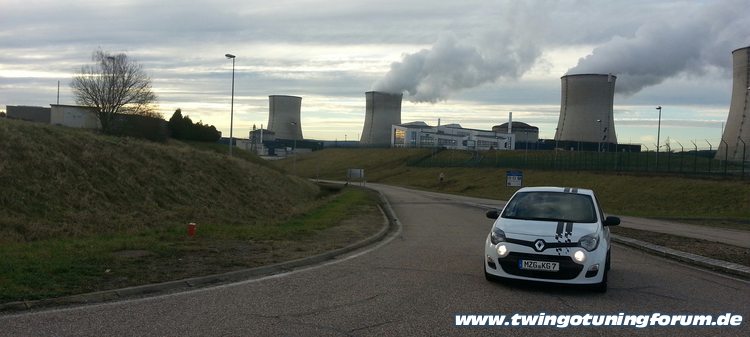 [Bild: twingo-09013633-YUe.jpg]