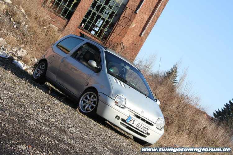 [Bild: twingo-04183643-7ct.jpg]