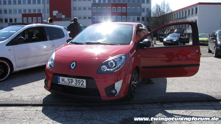 [Bild: twingo-07194124-3EM.jpg]