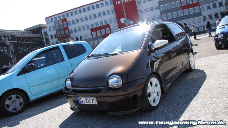 [Bild: twingo-07194629-Spa.jpg]