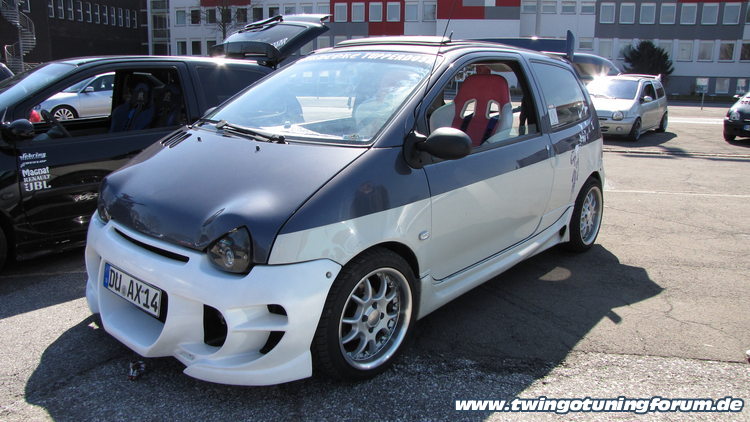 [Bild: twingo-07195325-PpM.jpg]