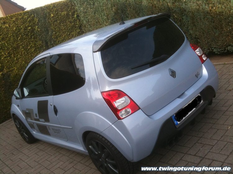 [Bild: twingo-02154258-RJY.jpg]
