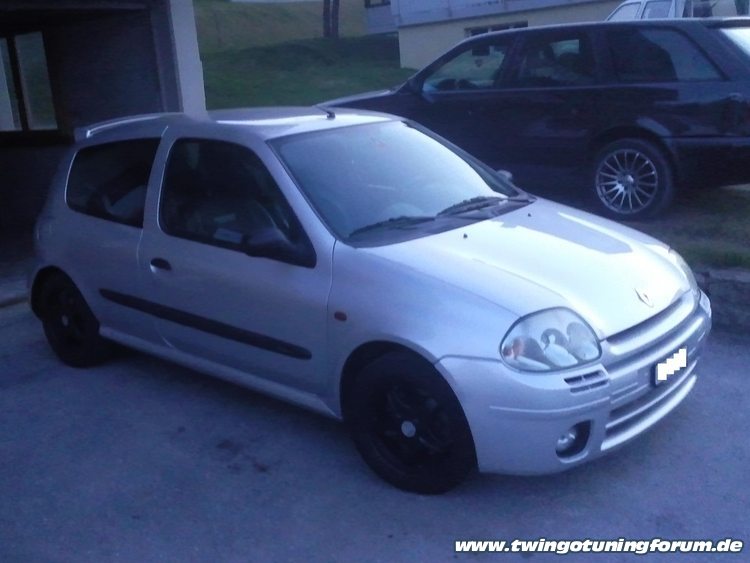 [Bild: twingo-11065002-mZc.jpg]