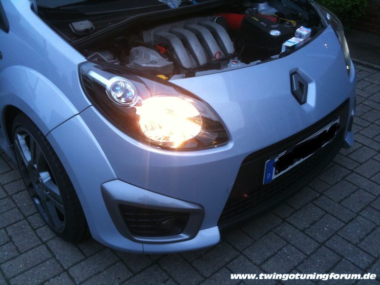 [Bild: twingo-24191328-doh.jpg]