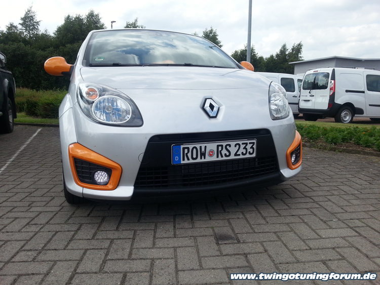 [Bild: twingo-02150910-EHi.jpg]