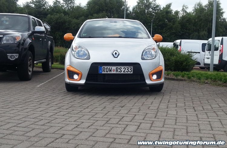 [Bild: twingo-02151029-aCN.jpg]