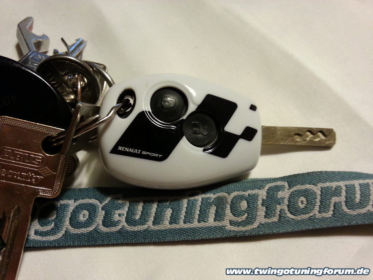 [Bild: twingo-03003557-UHL.jpg]