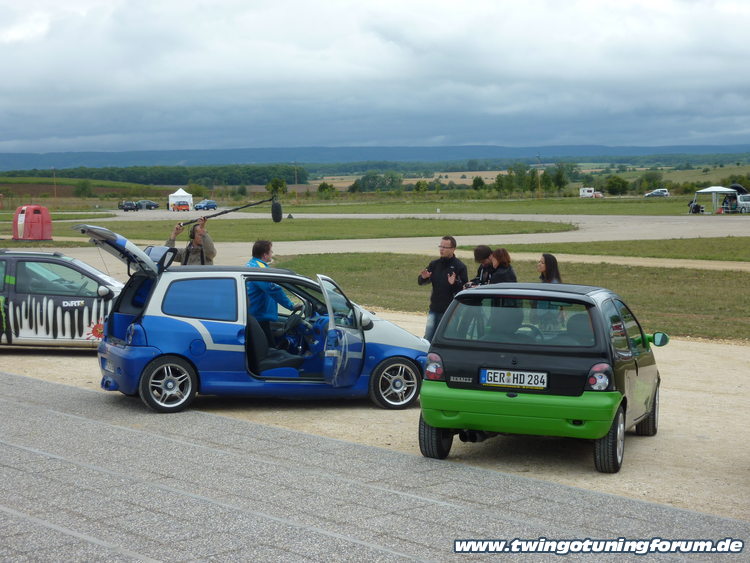 [Bild: twingo-27231823-QhK.jpg]