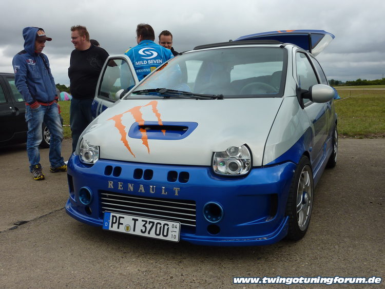 [Bild: twingo-27232020-Pgx.jpg]