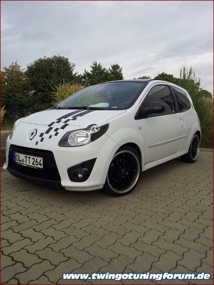 [Bild: twingo-27072135-Oua.jpg]