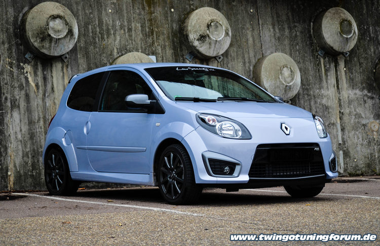 [Bild: twingo-17201139-MUD.jpg]