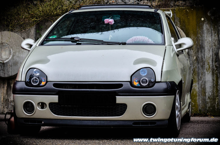 [Bild: twingo-17201311-JMf.jpg]
