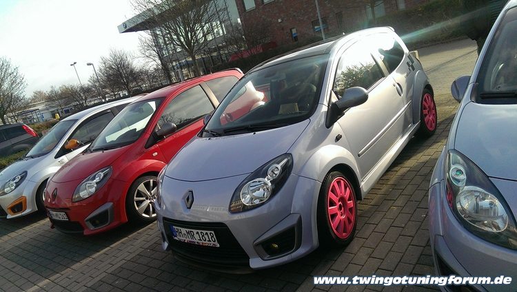 [Bild: twingo-25231437-jC7.jpg]