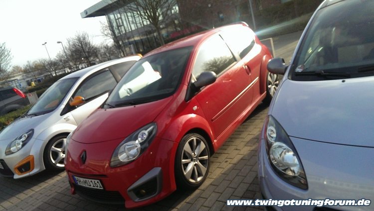 [Bild: twingo-25231445-qEE.jpg]