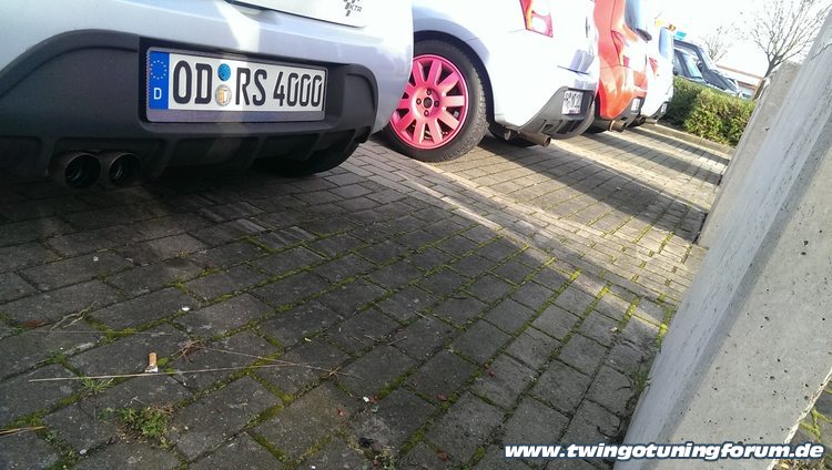 [Bild: twingo-25231506-2qt.jpg]