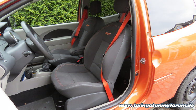 [Bild: twingo-01151207-1gB.jpg]