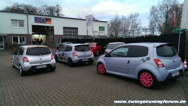 [Bild: twingo-01232051-8x9.jpg]