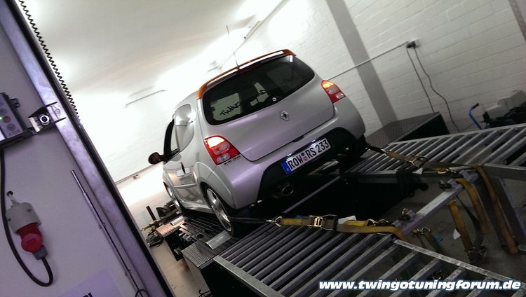 [Bild: twingo-01232115-ldJ.jpg]