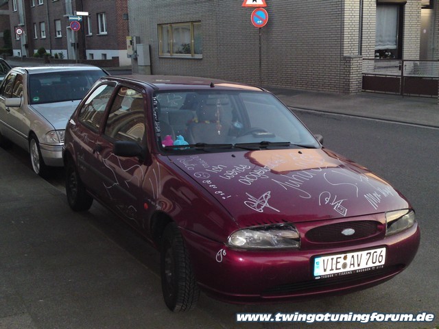 [Bild: twingo-11190943-OAz.jpg]