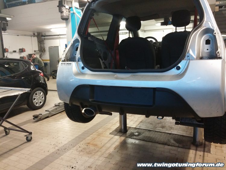 [Bild: twingo-02100003-Rln.jpg]
