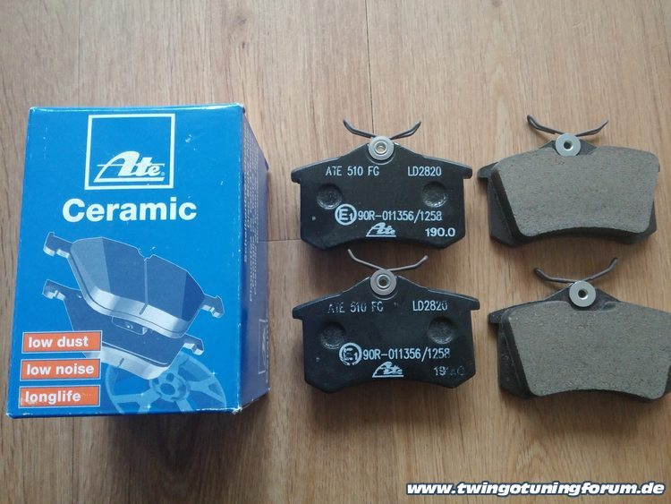 [Bild: twingo-29144724-IAm.jpg]