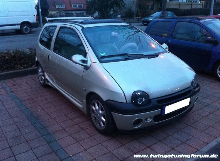 [Bild: twingo-02160727-pYJ.jpg]