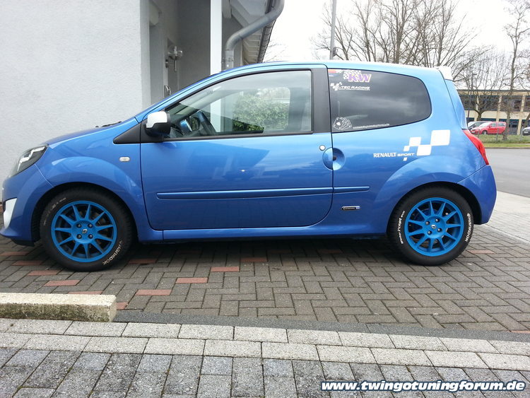 [Bild: twingo-27200543-bWl.jpg]