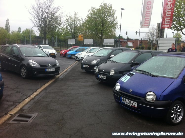 [Bild: twingo-06195346-cdd.jpg]
