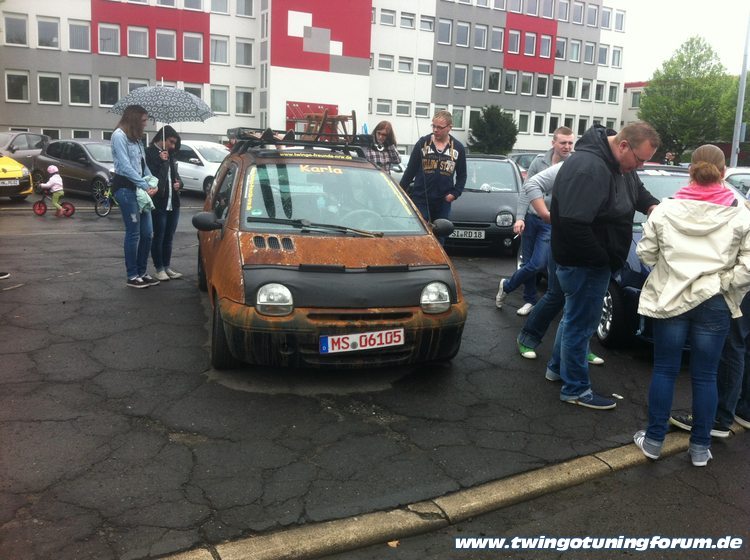 [Bild: twingo-06195553-yA5.jpg]