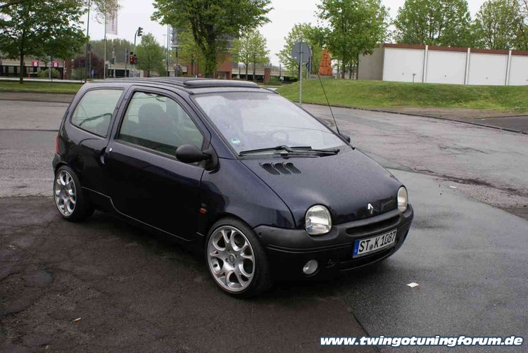 [Bild: twingo-07120236-Zil.jpg]